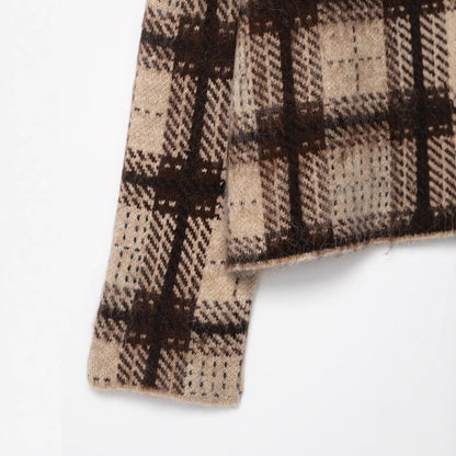 Half high collar pullover knitted sweater for women