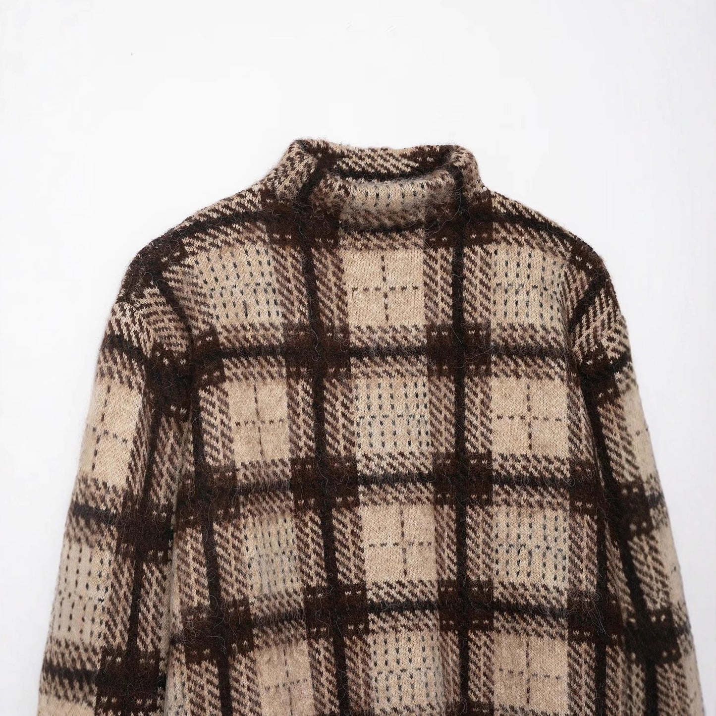 Half high collar pullover knitted sweater for women